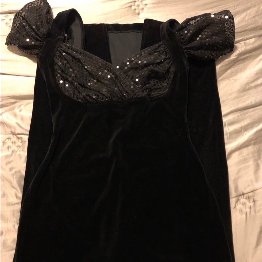 Beautiful long black dress .. Great condition ..